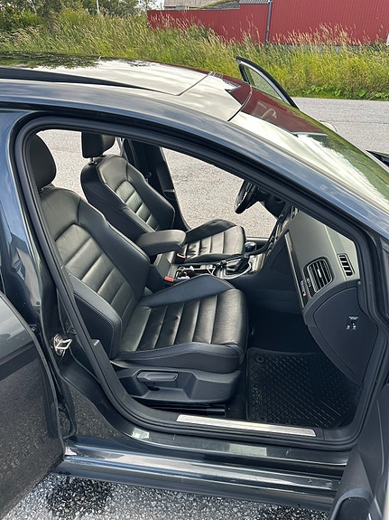 Volkswagen Golf VII 20 of 30