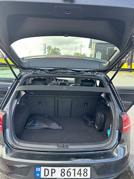 Volkswagen Golf VII 26 of 30