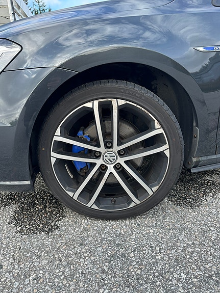 Volkswagen Golf VII 7 of 30