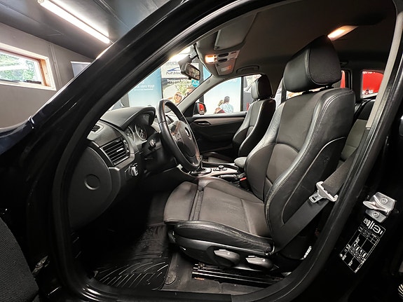 BMW X1 27 of 30