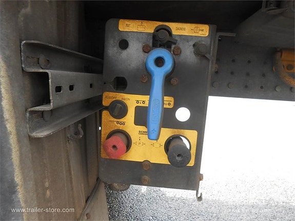 Schmitz Cargobull Reefer Multitemp 13 of 14