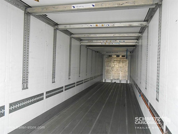 Schmitz Cargobull Reefer Multitemp 3 of 14