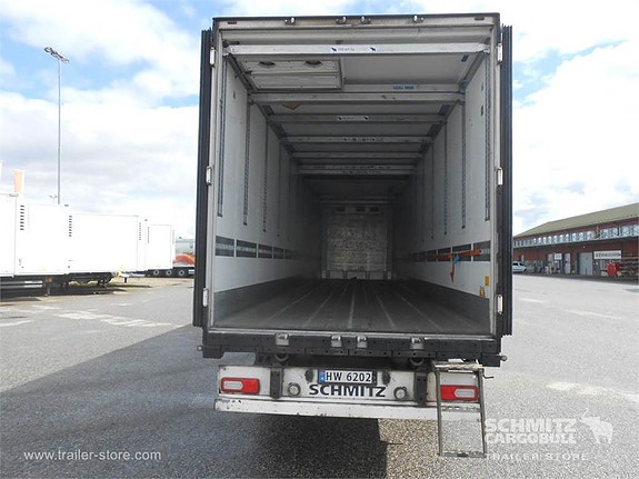 Schmitz Cargobull Reefer Multitemp 7 of 14