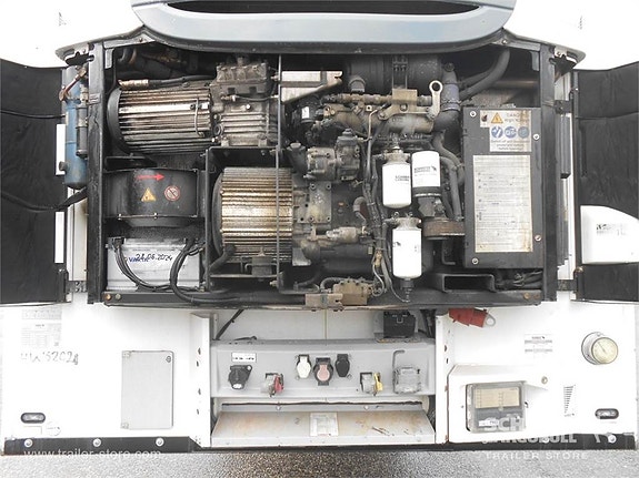 Schmitz Cargobull Reefer Multitemp 11 of 14