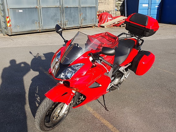 Honda VFR 800 18 of 30