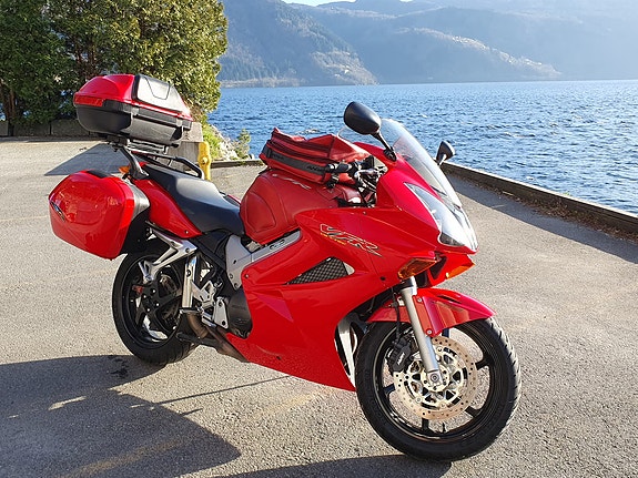 Honda VFR 800 21 of 30