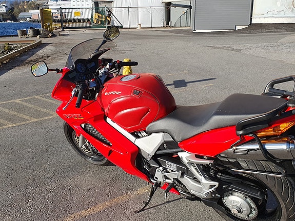 Honda VFR 800 27 of 30