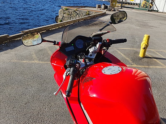 Honda VFR 800 17 of 30