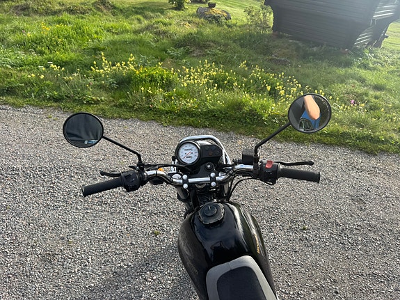 Honda SLR 650 7 of 9
