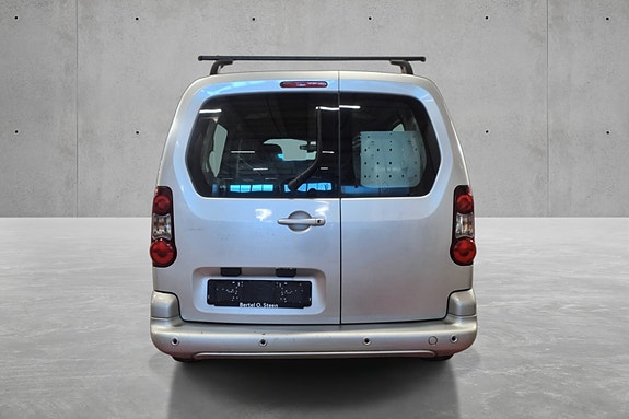 Peugeot Partner 4 of 5