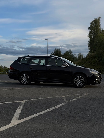 Volkswagen Golf VI 3 of 13