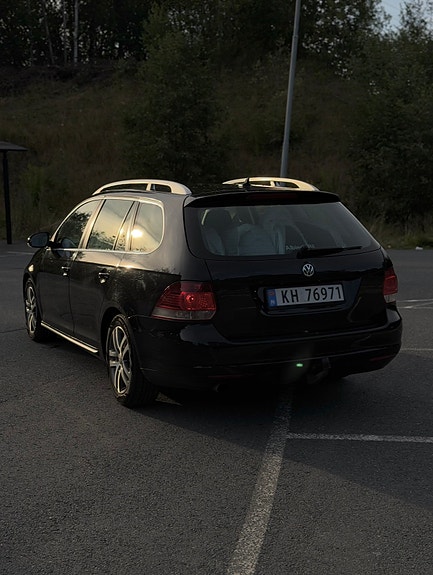 Volkswagen Golf VI 4 of 13
