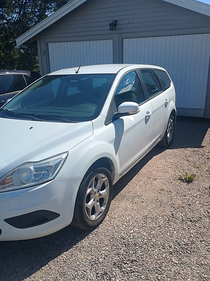 Ford Focus 22 of 30