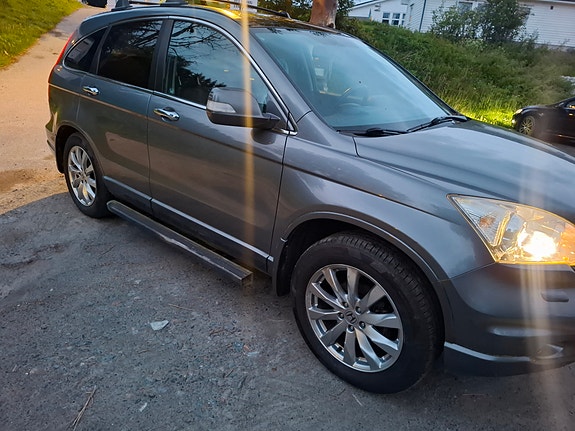 Honda CR-V 8 of 9