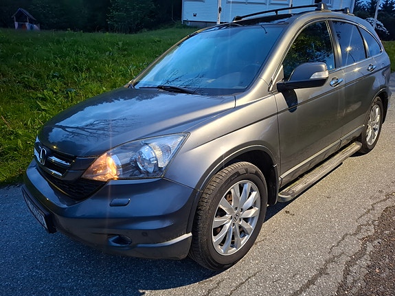 Honda CR-V 5 of 9
