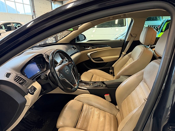 Opel Insignia 8 of 13