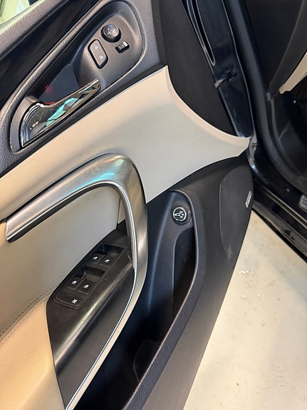 Opel Insignia 12 of 13