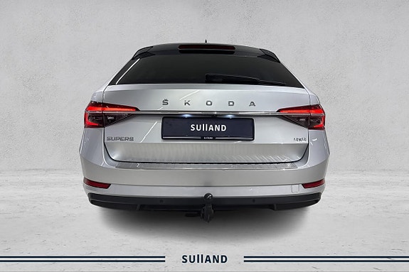 Skoda Superb 4 of 5