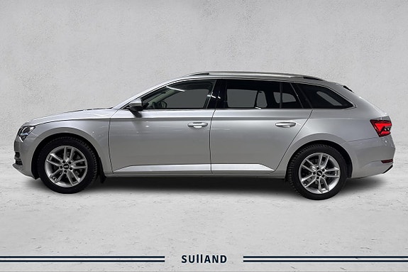 Skoda Superb 2 of 5