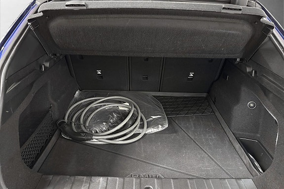 BMW iX2 19 of 22