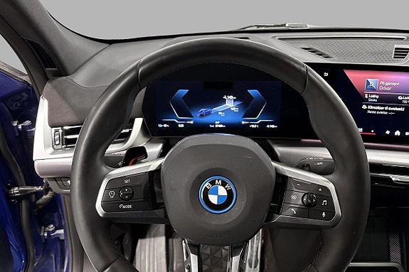 BMW iX2 12 of 22