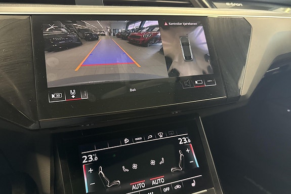 Audi e-tron Sportback 19 of 25