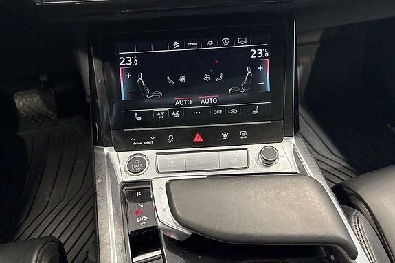 Audi e-tron Sportback 14 of 25