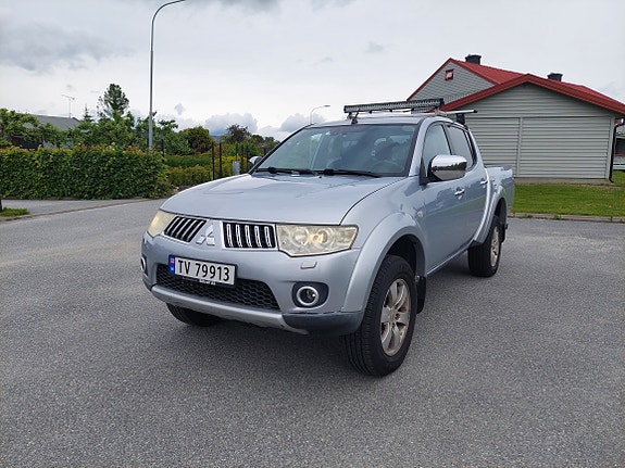 Mitsubishi L200 4 of 20