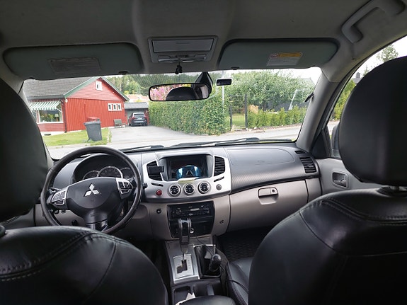 Mitsubishi L200 20 of 20