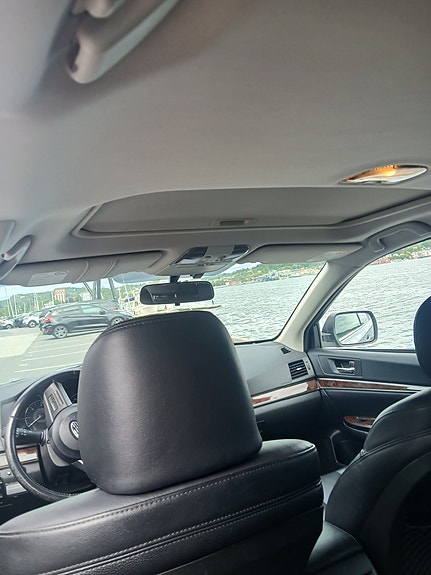 Subaru Legacy Outback 9 of 14