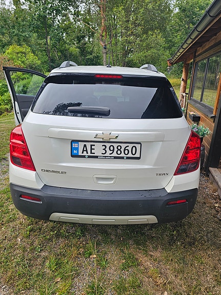 Chevrolet Trax 3 of 7