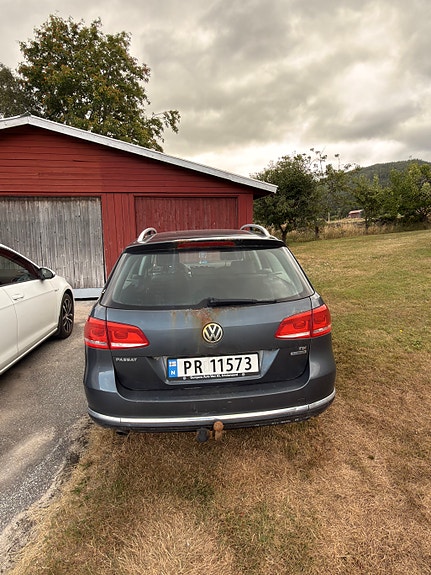 Volkswagen Passat 4 of 5