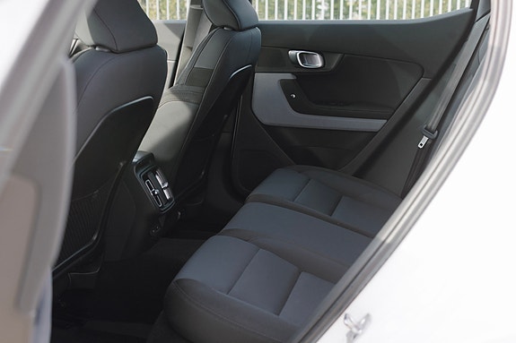 Polestar 2 29 of 30