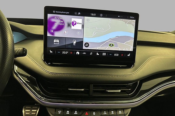 Skoda Enyaq 13 of 30