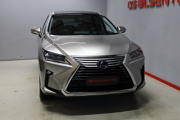 Lexus RX450h 2 of 5
