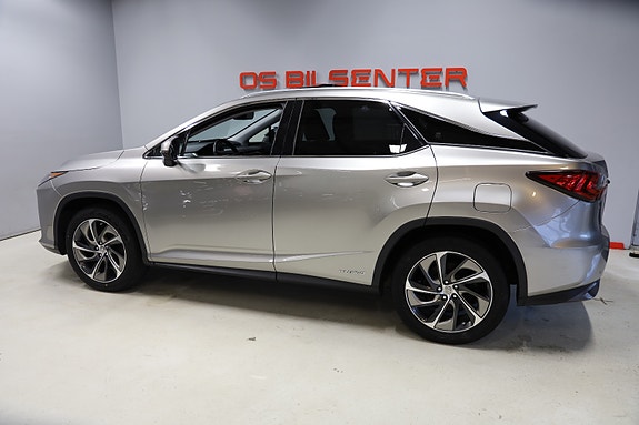 Lexus RX450h 4 of 5