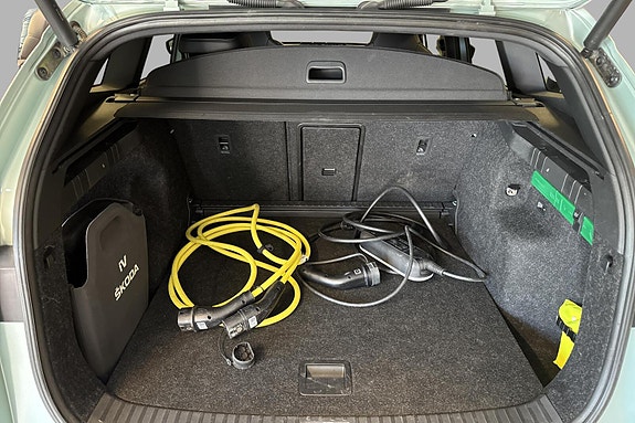 Skoda Enyaq 18 of 28