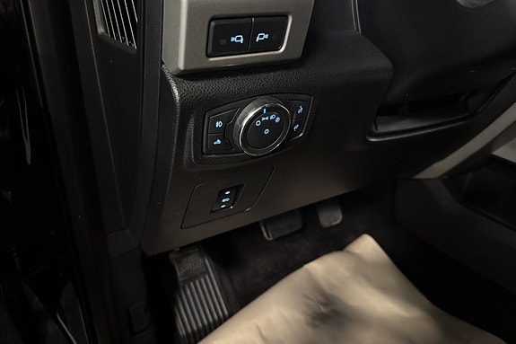 Ford F-150 22 of 30