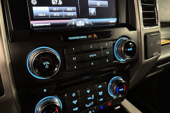 Ford F-150 28 of 30
