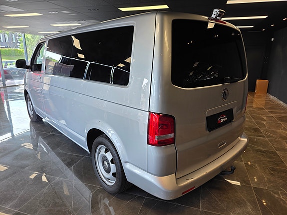 Volkswagen Caravelle 6 of 20