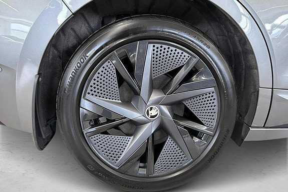 Skoda Enyaq Coupe RS 19 of 26