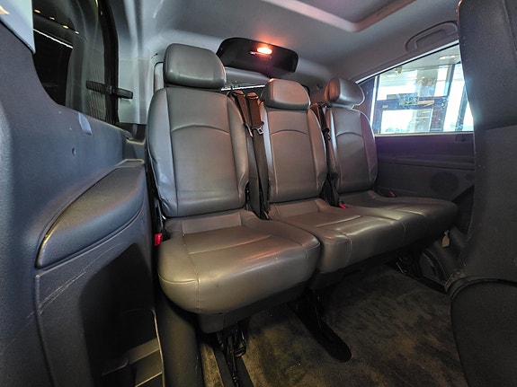 Mercedes-Benz Vito 13 of 20
