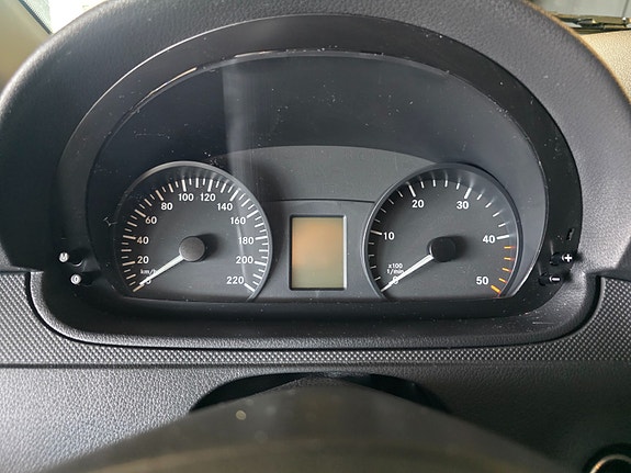 Mercedes-Benz Vito 16 of 20