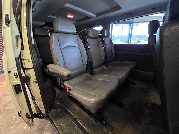 Mercedes-Benz Vito 12 of 20