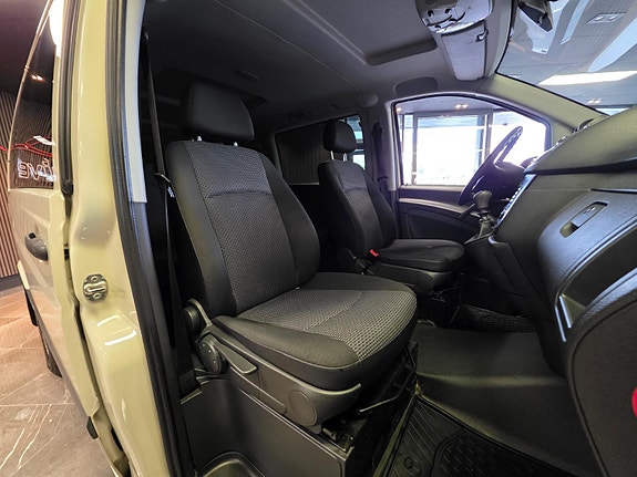 Mercedes-Benz Vito 10 of 19
