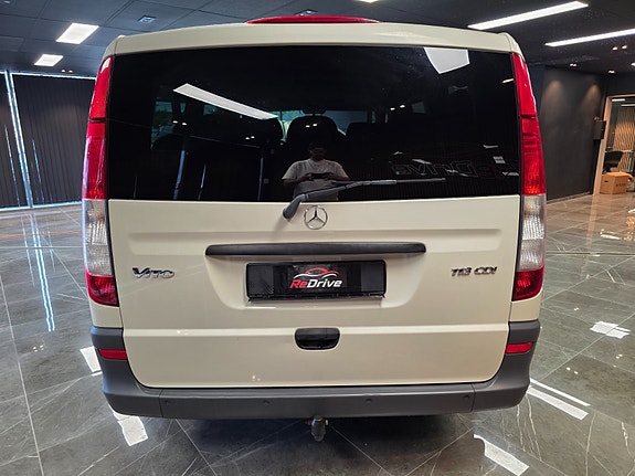 Mercedes-Benz Vito 5 of 19
