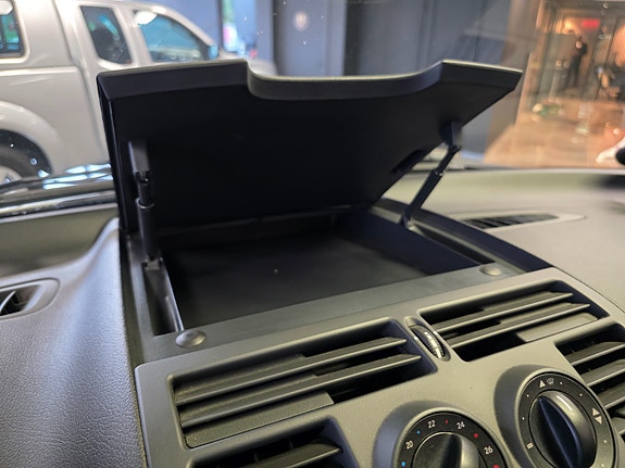 Mercedes-Benz Vito 17 of 19