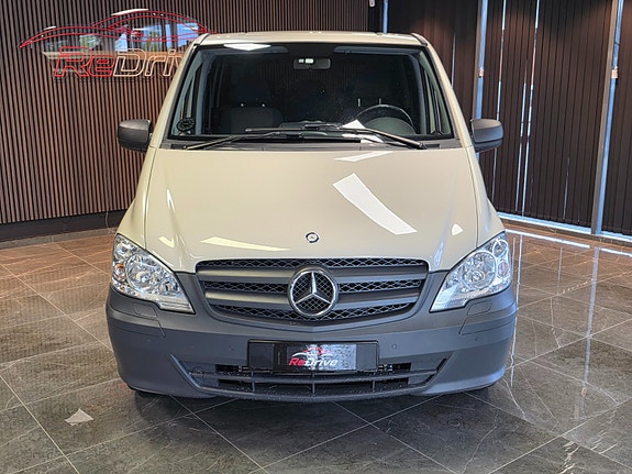Mercedes-Benz Vito 2 of 19