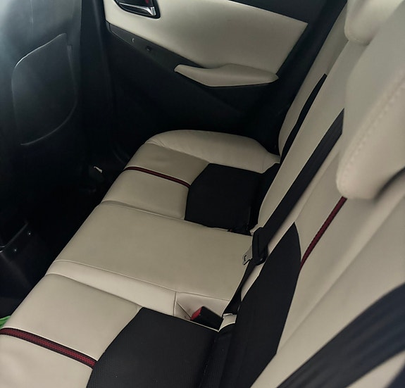 Mazda 2 10 of 11