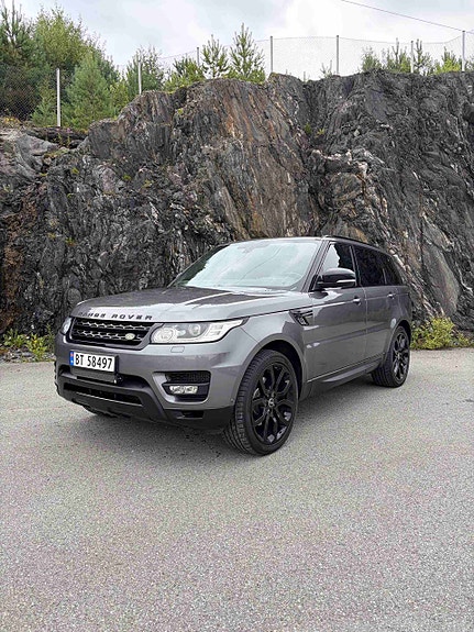 Land Rover Range Rover Sport 5 of 5